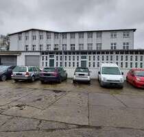 Halle in Berlin 4.001,00 € 292 m²