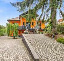 Haus zum Kaufen in Falkensee 1.200.000,00 € 251 m²