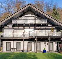 Haus zum Kaufen in Lage 590.000,00 € 290.91 m²