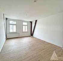 Wohnung zum Mieten in Halle 499,00 € 77 m²