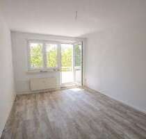 Wohnung zum Mieten in Halle (Saale) 359,00 € 59.73 m²