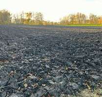 Grundstück in Moosinning 230.000,00 € 10017 m²