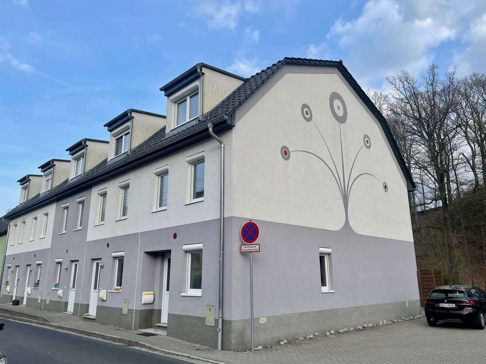 Haus zum Mieten in Radeberg 1.390,00 € 140 m²