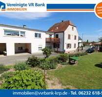 Haus zum Kaufen in Laumersheim 292.000,00 € 178 m²