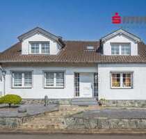 Haus zum Kaufen in Alsdorf 389.000,00 € 200 m²