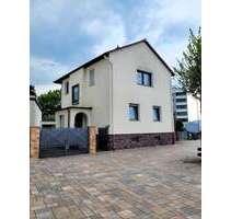 Haus zum Kaufen in Dreieich 899.000,00 € 235.85 m²