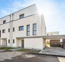 Haus zum Kaufen in Wiesbaden 1.499.500,00 € 194.27 m²