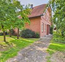 Haus zum Kaufen in Stolzenau 240.000,00 € 195 m²