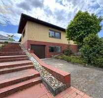 Haus zum Kaufen in Groß-Zimmern 420.000,00 € 212.39 m²