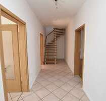 Wohnung zum Mieten in Chemnitz 500,00 € 91.55 m²