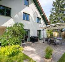 Haus zum Kaufen in PetershagenEggersdorf 1.099.000,00 € 342.2 m² - Petershagen/Eggersdorf