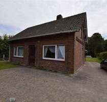 Haus zum Kaufen in Neuenkirchen , Land Hadeln 99.000,00 € 90 m²