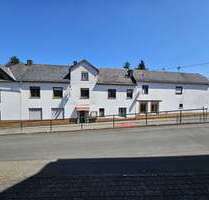 Haus zum Kaufen in Strüth 174.999,00 € 269 m²