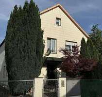 Haus zum Kaufen in Augsburg 1.050.000,00 € 175 m²