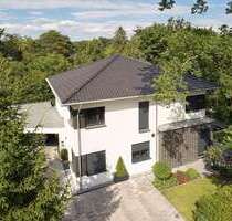 Haus zum Kaufen in Brandenburg - Falkensee 1.190.000,00 € 218 m²