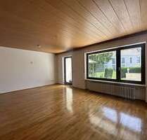 Haus zum Mieten in Neu-Ulm Offenhausen 1.495,00 € 136 m² - Neu-Ulm / Offenhausen
