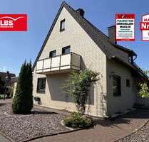 Haus zum Mieten in Oerlinghausen 1.600,00 € 180 m²