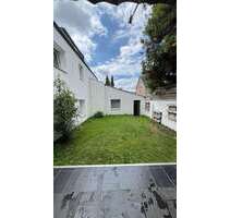 Wohnung zum Mieten in Krefeld 1.160,00 € 143 m²