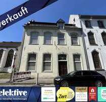 Haus zum Kaufen in Rheinberg 478.000,00 € 503.3 m²