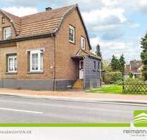 Haus zum Kaufen in Heinsberg 145.000,00 € 110.04 m²