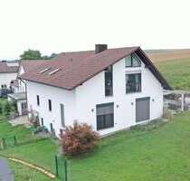 Haus zum Kaufen in Mengkofen Hüttenkofen 550.000,00 € 300 m² - Mengkofen / Hüttenkofen