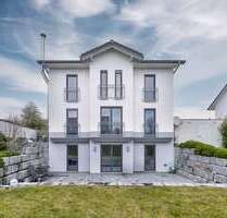 Haus zum Kaufen in Grenzach-Wyhlen 950.000,00 € 196 m²