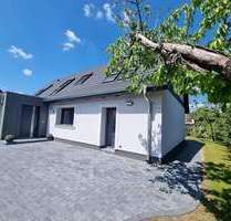 Haus zum Mieten in Wustrau 1.550,00 € 155.1 m²