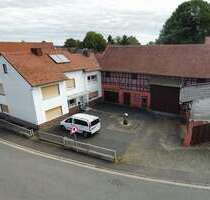 Haus zum Kaufen in Kirchhain 249.000,00 € 179 m²