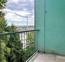Wohnung zum Mieten in Plauen 275,00 € 54.21 m²