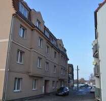 Wohnung zum Mieten in Bitterfeld 630,00 € 97.11 m²