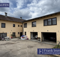 Haus zum Kaufen in Falkenstein 299.000,00 € 288.54 m²