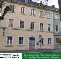 Haus zum Kaufen in Wunsiedel 295.000,00 € 270 m²