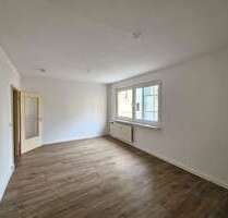 Wohnung zum Mieten in Gera 200,23 € 32.87 m²