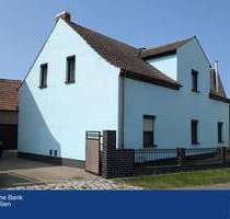 Haus zum Kaufen in Annaburg 75.000,00 € 122.56 m²