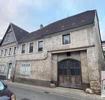Haus zum Kaufen in Oppenheim 320.000,00 € 250 m²