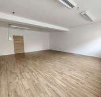 Büro in Neustadt a d Aisch 300,00 € 38.47 m²