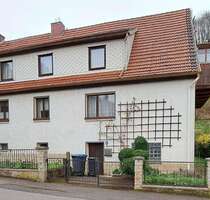 Haus zum Kaufen in Floh-Seligenthal 95.000,00 € 163 m²