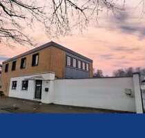 Büro in Hameln 812,00 € 116 m² - 812,00 EUR Kaltmiete, ca.  116,00 m² in Hameln (PLZ: 31785)