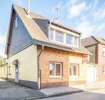 Haus zum Kaufen in Geilenkirchen Leiffarth 299.800,00 € 120 m² - Geilenkirchen / Leiffarth