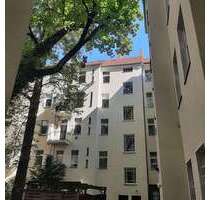 Wohnung zum Kaufen in Berlin 299.000,00 € 95 m²