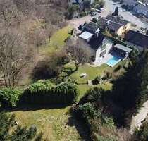 Haus zum Kaufen in Eppstein 1.250.000,00 € 211 m²