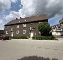 Haus zum Kaufen in Wiesau 319.000,00 € 405 m²