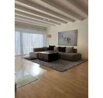 Haus zum Mieten in Naurod 3.600,00 € 289 m²