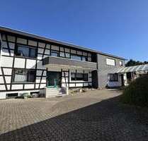 Haus zum Kaufen in Bad Honnef 465.000,00 € 230 m²