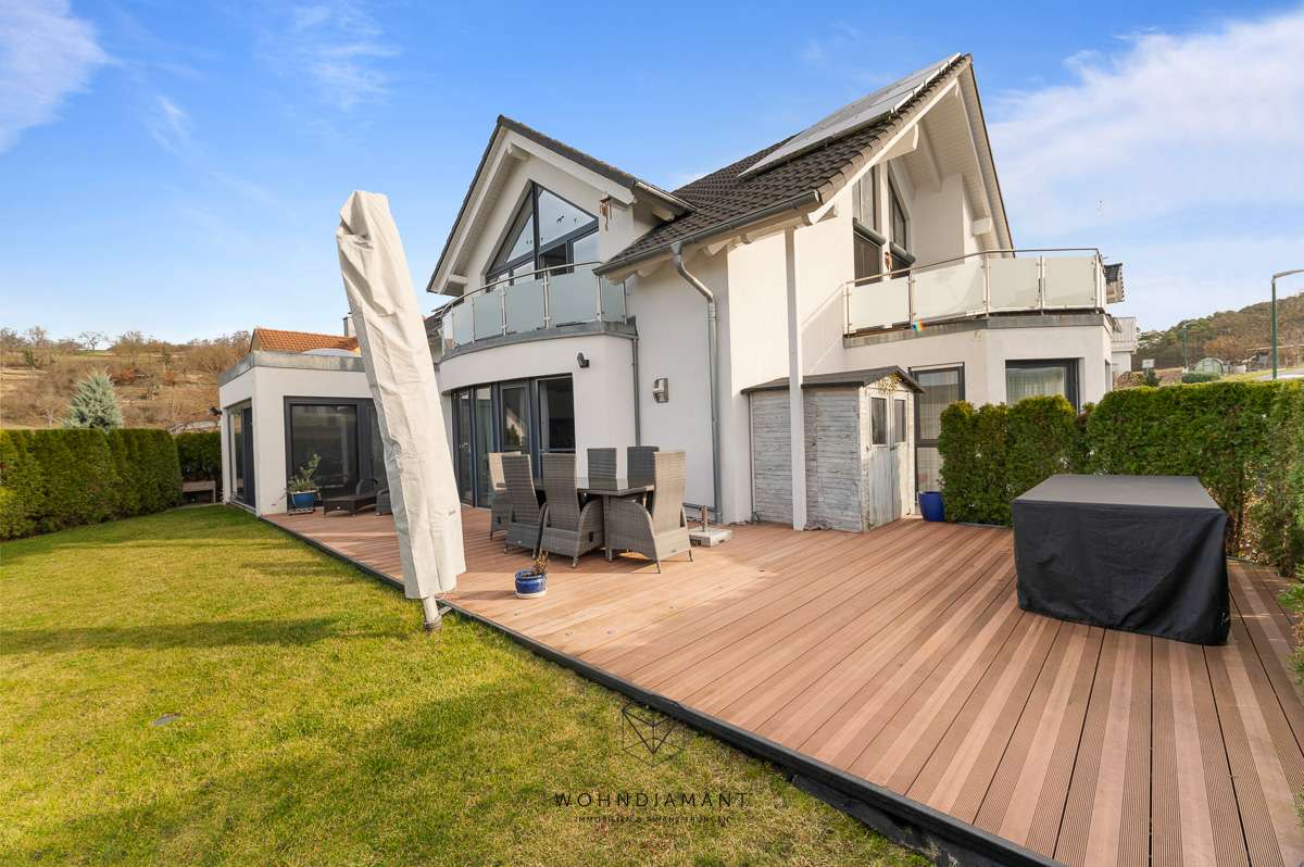 Haus zum Mieten in Eberdingen Hochdorf 3.500,00 € 313 m² - Eberdingen / Hochdorf