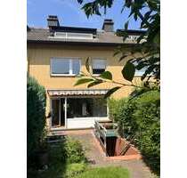 Haus zum Mieten in Bielefeld 1.300,00 € 131 m²