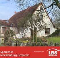 Haus zum Kaufen in Stralendorf 125.000,00 € 97 m²