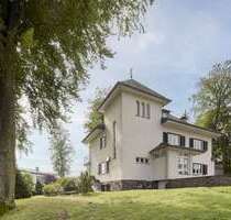 Haus zum Kaufen in Wachtberg 2.190.000,00 € 330 m²