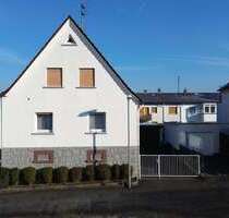 Haus zum Kaufen in Lollar 249.000,00 € 124.18 m²