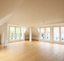 Wohnung zum Mieten in Berlin 3.626,00 € 219.75 m²